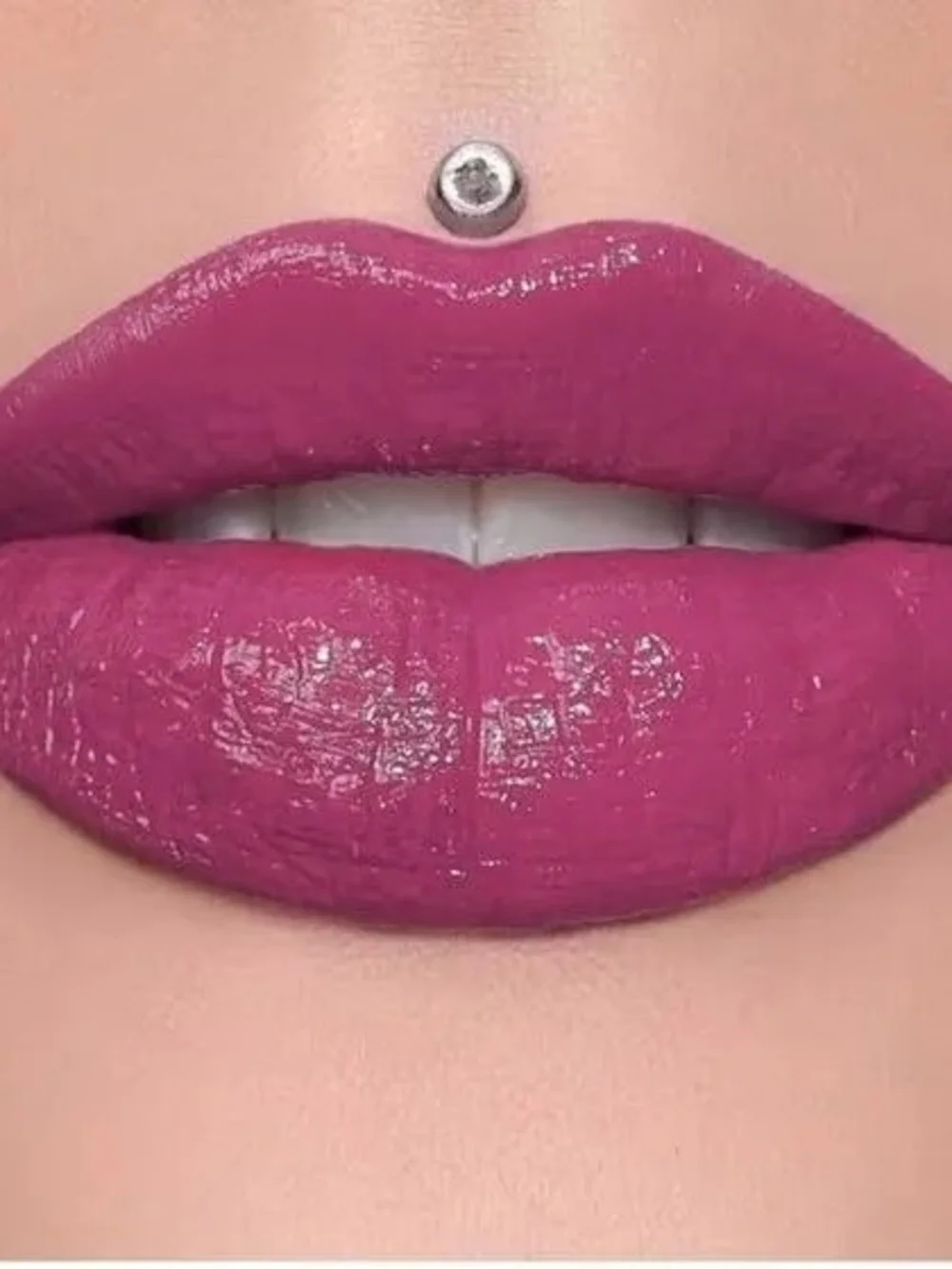 Jeffree Star Supreme Gloss - More Than Friends